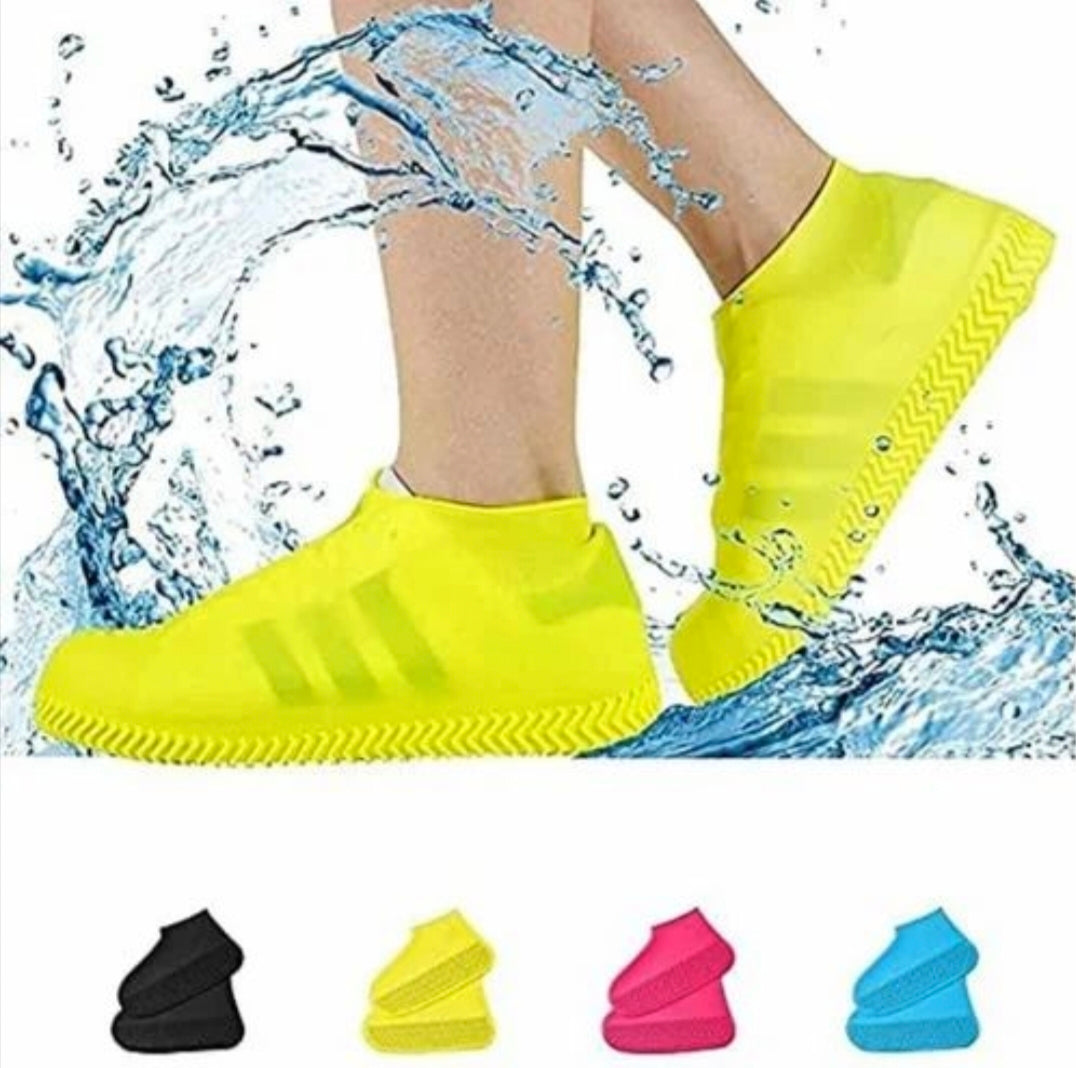 Non-Slip Silicone Shoe Cover Waterproof Reusable For Rainy Season, Rain Boots, Reusable Easy to Carry for Women, Men, Kids, Medium Size Pack Of 1